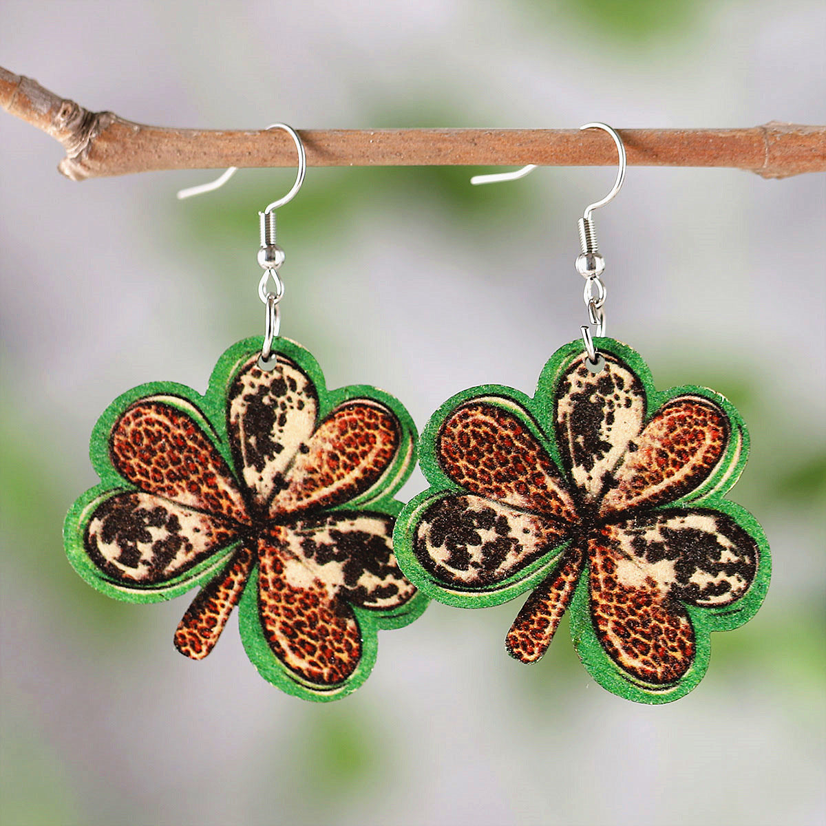 Wholesale Jewelry St. Patrick's Day Leopard Heart Wood Earrings